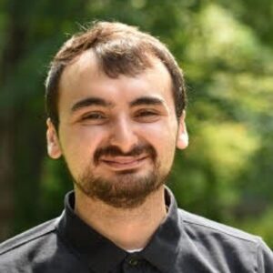 A picture of Brad Lopes